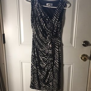 Intermission black & white sleeveless dress with gathering in front size 8